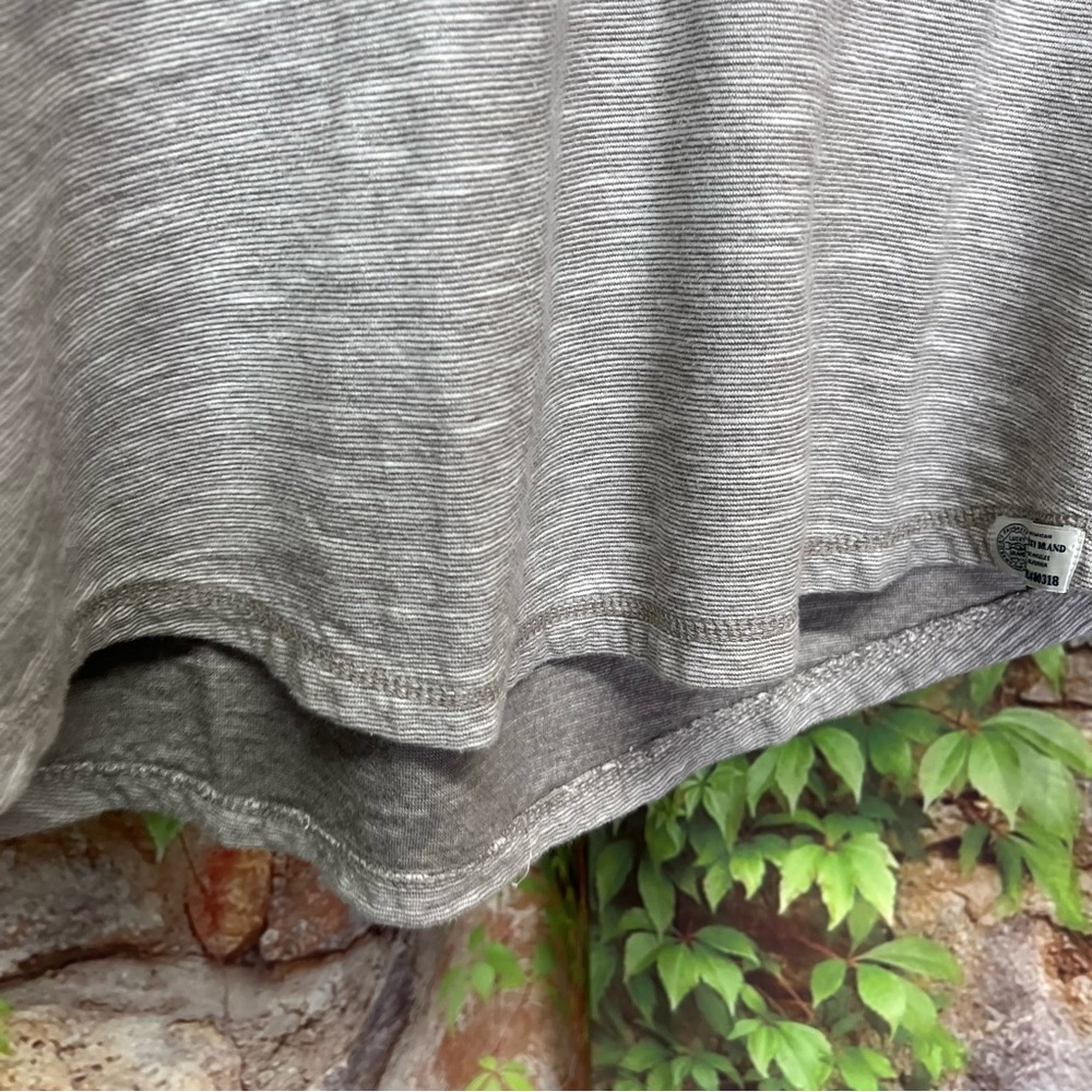 LUCKY BRAND Taupe Long Sleeve Henley, L - Picture 4 of 11